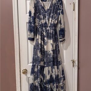 Elegant Blue and White Floral Maxi Dress